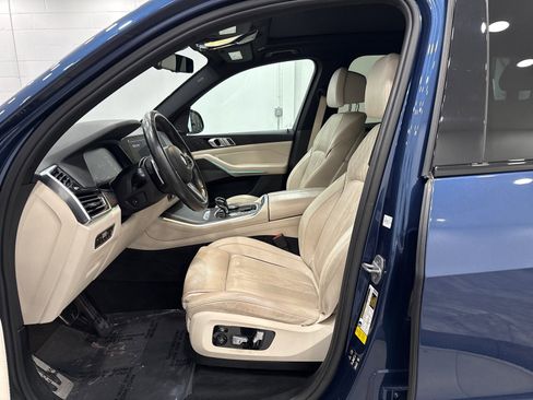 Used 2019 BMW X5 xDrive40i w/ M Sport Package image 13