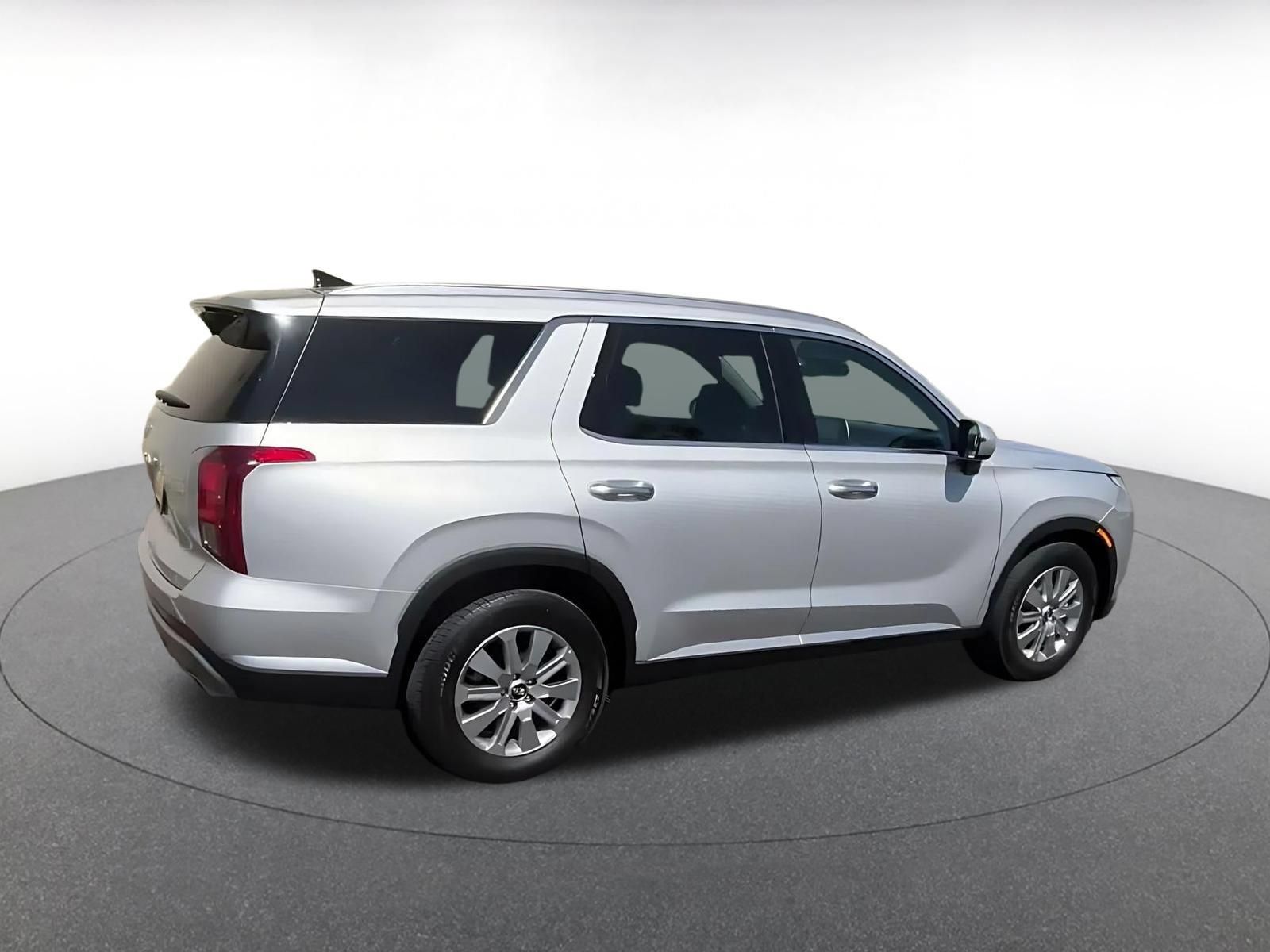 Used 2025 Hyundai Palisade SEL AWD/4WD image 14