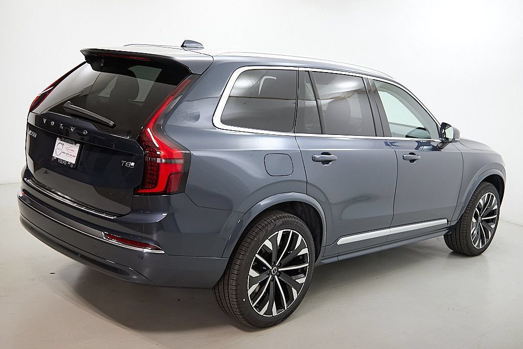 New 2026 Volvo XC90 T8 Plus w/ Protection Package AWD/4WD image 10