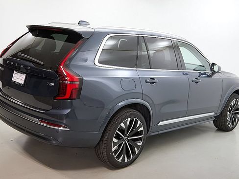 New 2026 Volvo XC90 T8 Plus w/ Protection Package AWD/4WD image 10