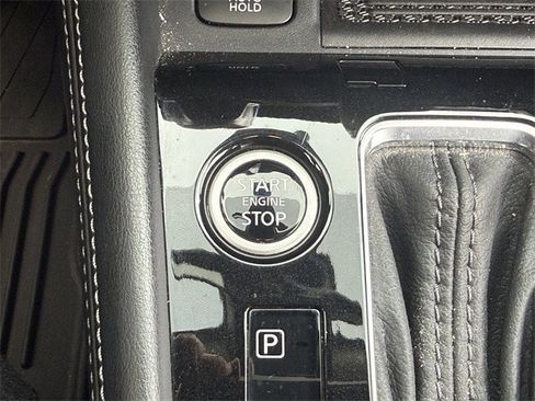 Used 2023 Nissan Kicks SV image 21