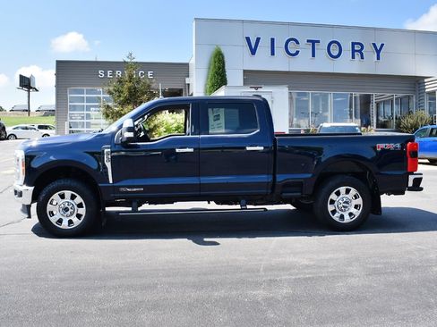 Used 2023 Ford F250 Lariat w/ Lariat Ultimate Package AWD/4WD image 2