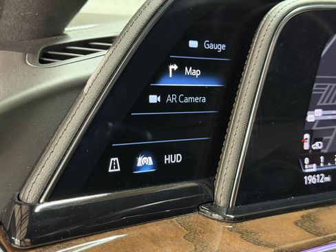 Certified 2023 Cadillac Escalade Sport Platinum w/ LPO, ONYX Package AWD/4WD image 29