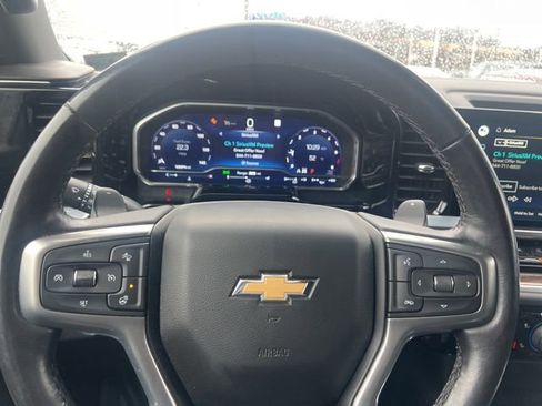 Used 2022 Chevrolet Silverado 1500 LT w/ Z71 Off-Road Package image 12