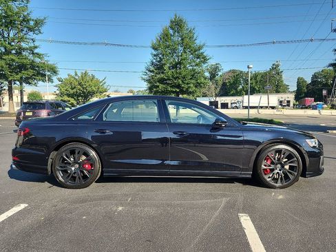 Certified 2026 Audi S8 AWD/4WD image 13