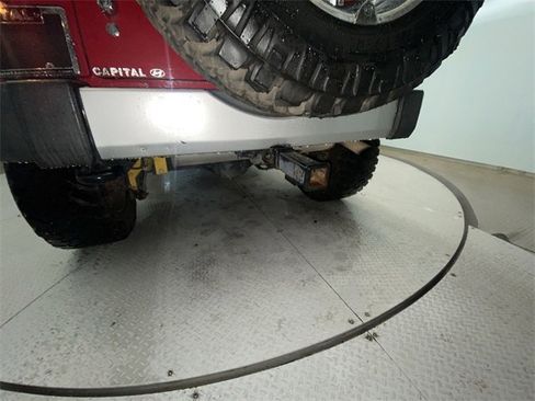 Used 2014 Jeep Wrangler Unlimited Sahara image 27