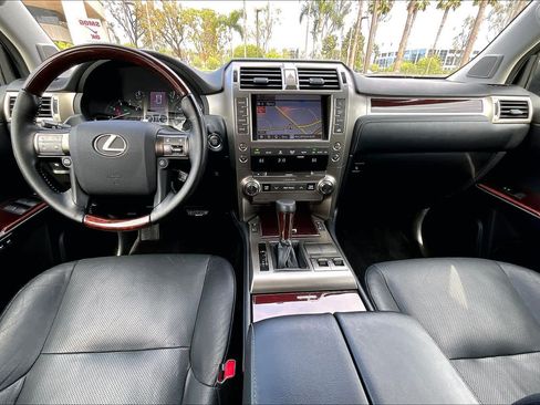 Used 2018 Lexus GX 460 Premium image 14