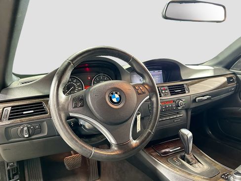 Used 2013 BMW 335i Convertible RWD image 12