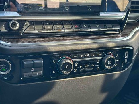 Certified 2024 Chevrolet Silverado 1500 LT image 31
