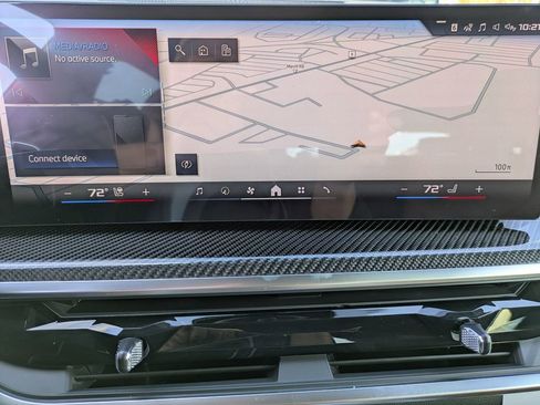 New 2026 BMW X5 M60i w/ Climate Comfort Package image 22