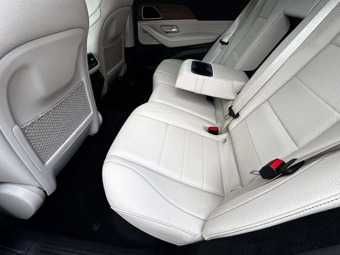 Certified 2026 Mercedes-Benz GLE 450e 4MATIC image 24