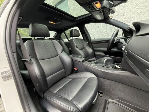 Used 2011 BMW M3 Sedan RWD image 29