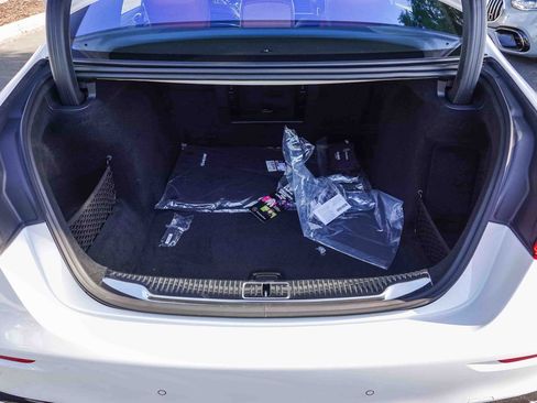 New 2026 Mercedes-Benz S 580 4MATIC Sedan image 25