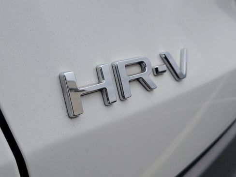 Used 2024 Honda HR-V Sport image 8