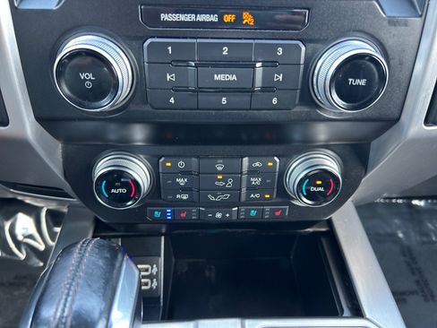 Certified 2020 Ford F150 Platinum AWD/4WD image 30