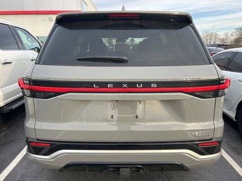 Used 2025 Lexus TX 500h AWD image 8