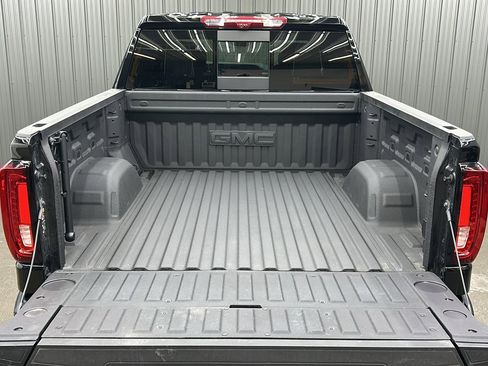 Used 2025 GMC Sierra 1500 Denali Ultimate image 17