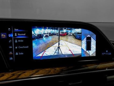 Used 2022 Cadillac Escalade ESV Sport Platinum w/ Heavy-Duty Trailer Package AWD/4WD image 32