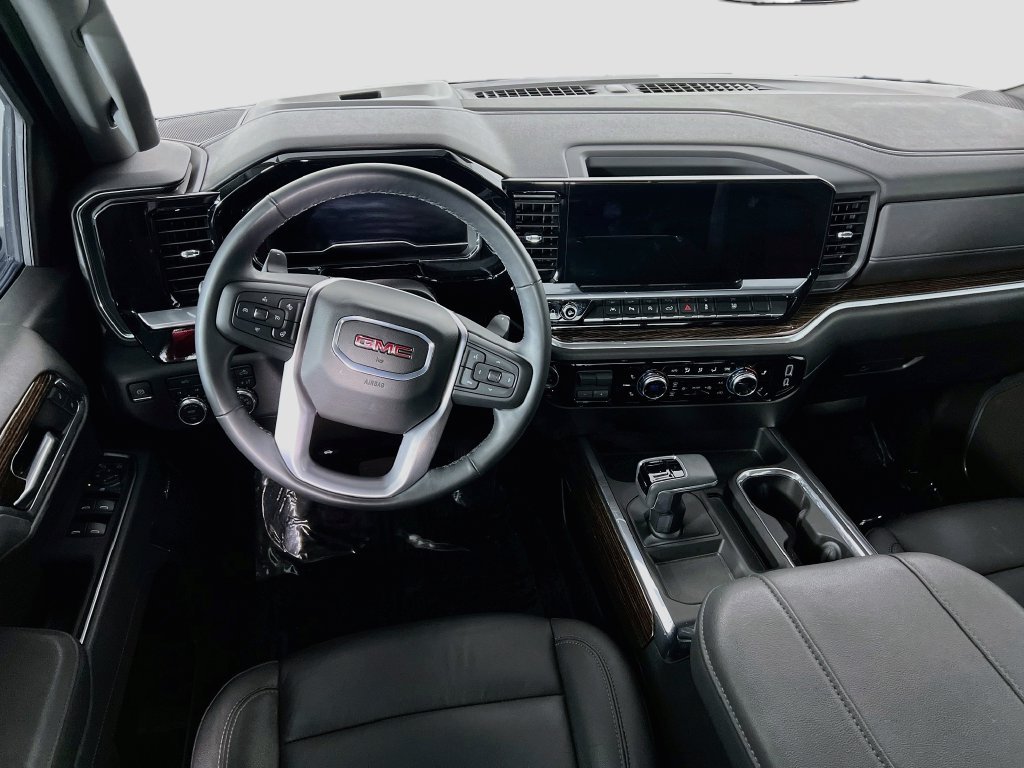 Used 2025 GMC Sierra 1500 Elevation w/ Elevation Premium Package AWD/4WD image 22