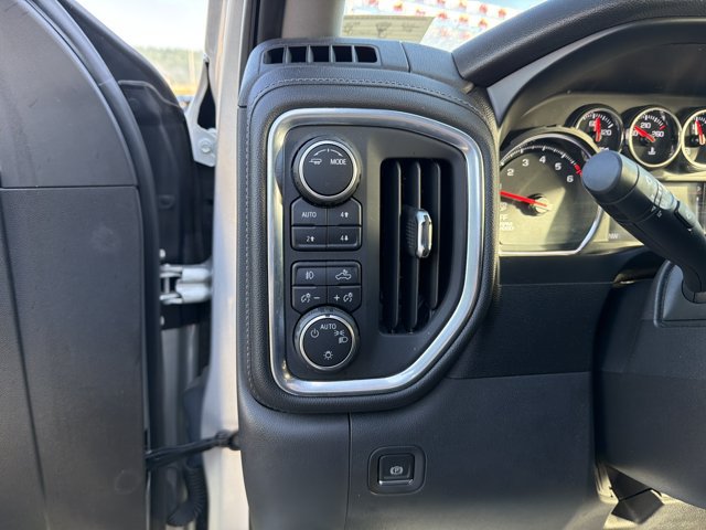 Used 2021 Chevrolet Silverado 1500 RST w/ Z71 Off-Road Package AWD/4WD image 18