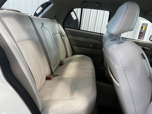 Used 2008 Mercury Grand Marquis LS image 21