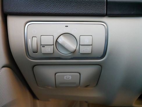 Used 2016 Volvo S60 T5 Premier image 26