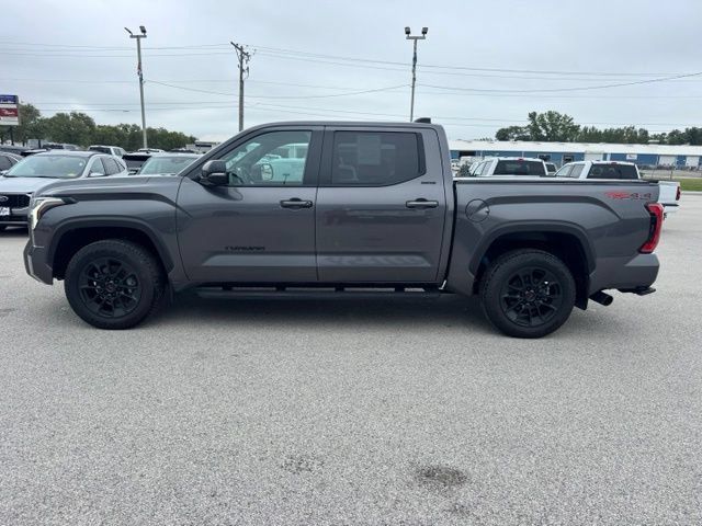 Used 2025 Toyota Tundra Limited w/ TRD Off-Road Package AWD/4WD image 2