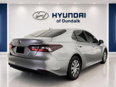 Used 2024 Toyota Camry LE FWD image 5