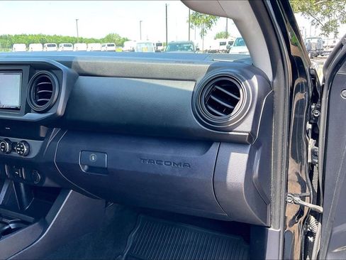 Used 2021 Toyota Tacoma SR w/ SR Convenience Package RWD image 23