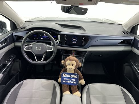 Used 2022 Volkswagen Taos SE image 20