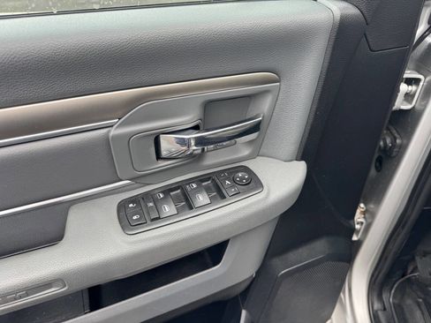 Used 2013 RAM 2500 SLT w/ Luxury Group image 9