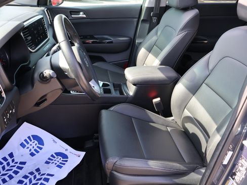 Used 2022 Kia Sportage EX image 42