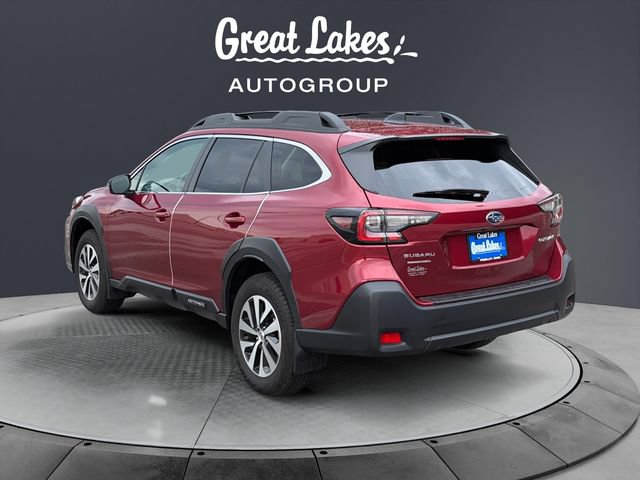 Certified 2025 Subaru Outback Premium AWD/4WD image 3