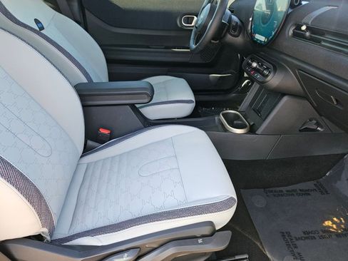 Certified 2025 MINI Cooper S FWD image 19