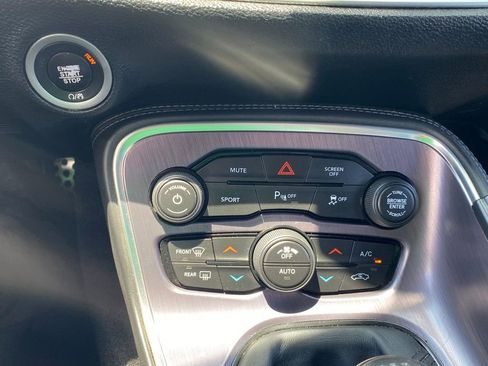 Used 2018 Dodge Challenger R/T Plus RWD image 23