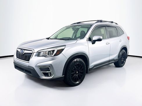 Used 2020 Subaru Forester Limited w/ Popular Package #3 image 3