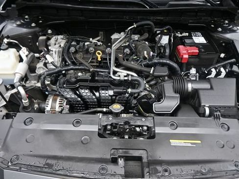 Used 2024 Nissan Altima 2.5 SV FWD image 20
