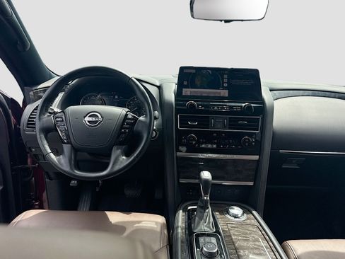 Used 2022 Nissan Armada Platinum AWD/4WD image 24