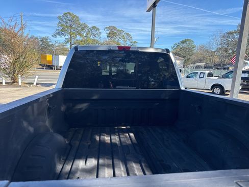 Used 2019 Ford F250 Lariat w/ Chrome Package image 8