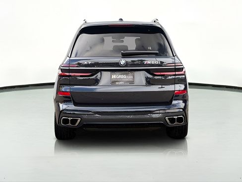 Used 2023 BMW X7 M60i image 16