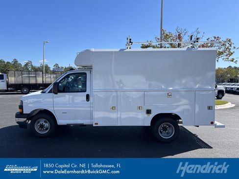 New 2024 GMC Savana 3500 w/ Power Convenience Package image 1