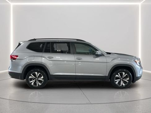 Certified 2024 Volkswagen Atlas SE AWD/4WD image 7