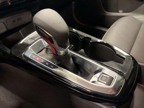 Used 2024 Chevrolet Trax ACTIV w/ Driver Confidence Package image 16