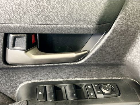 New 2025 Toyota Tacoma TRD Off-Road image 15