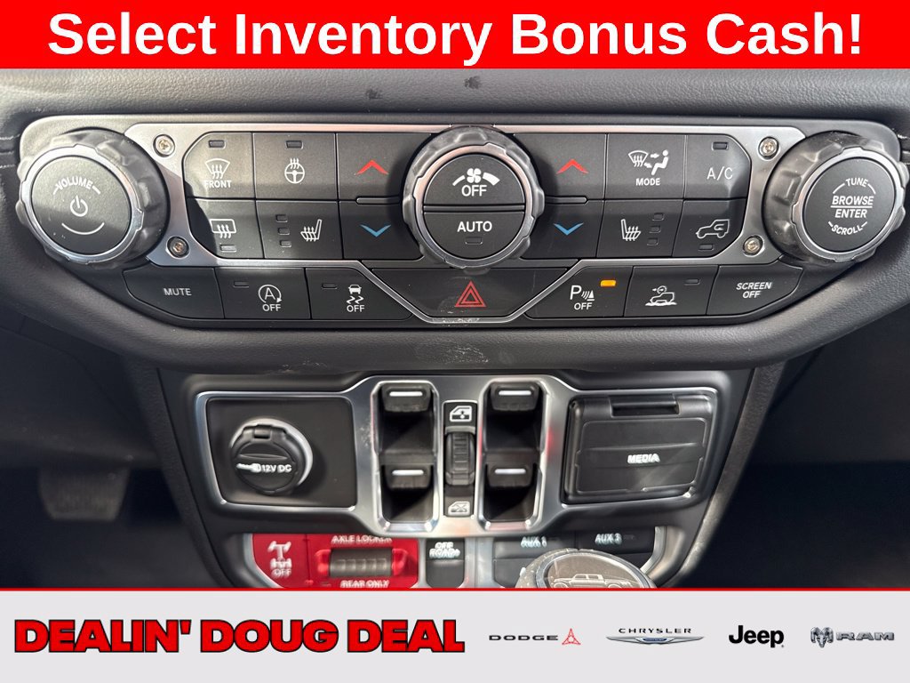 New 2026 Jeep Gladiator Mojave w/ Safety Group AWD/4WD image 19