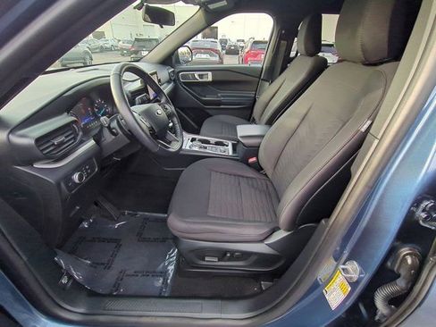 Used 2020 Ford Explorer XLT image 8