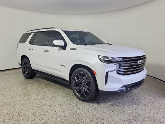 Used 2023 Chevrolet Tahoe High Country RWD image 4