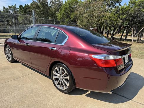 Used 2015 Honda Accord Sport image 20