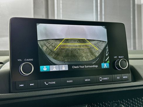 Used 2025 Honda CR-V EX image 22