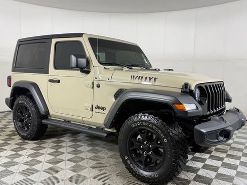 Used 2022 Jeep Wrangler Sport AWD/4WD image 10